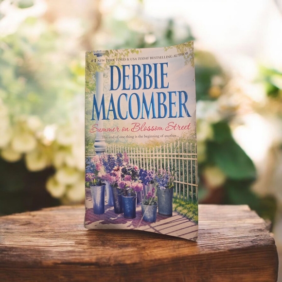 Other - Summer at Blossom Street Book by Debbie Macomber
